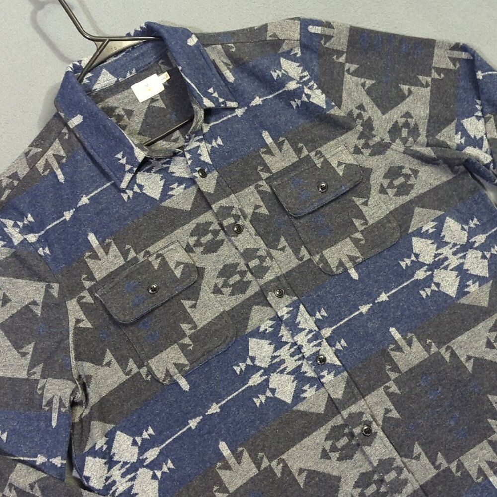 Faherty Legend Sweater Shirt Men's XXL Blue Gray Thunder Voice Eagle Legend